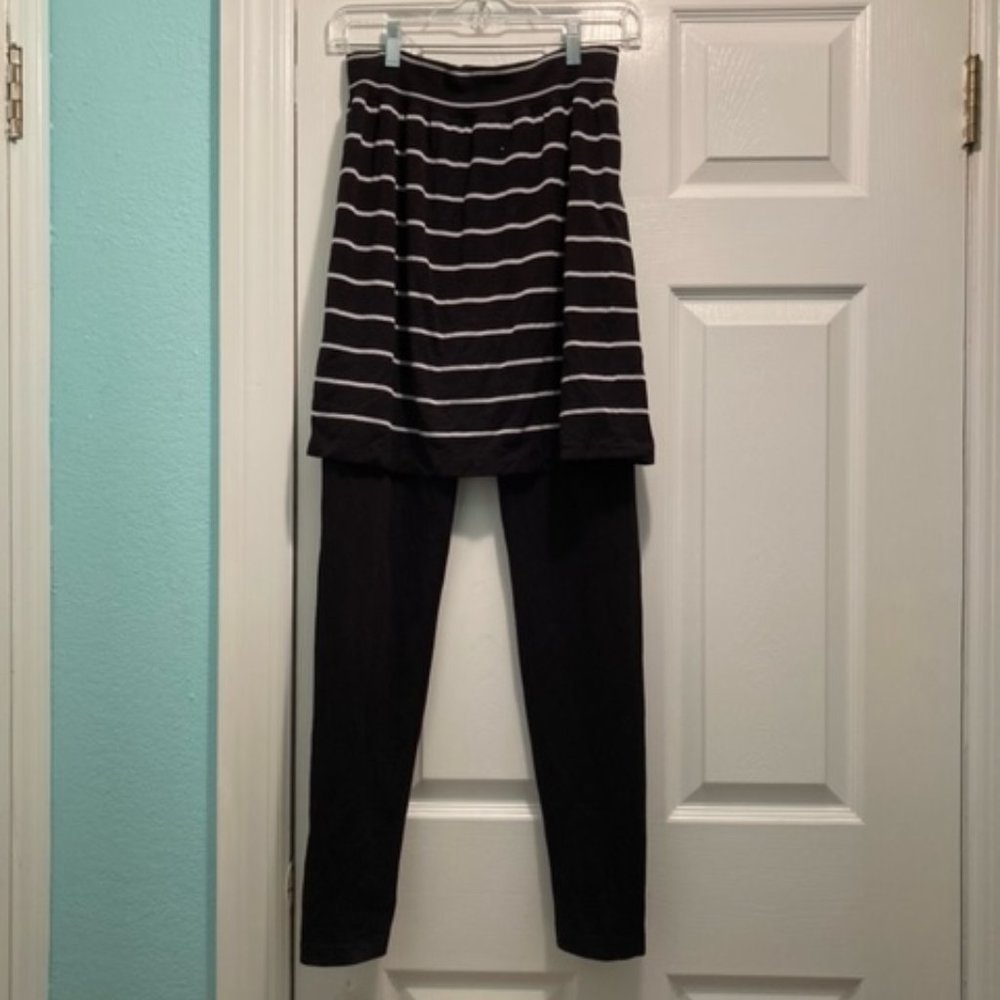 High waisted leggings with mini skirt